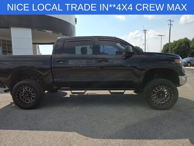 Used 2019 Toyota Tundra SR5 w/ Convenience Package AWD/4WD image 24