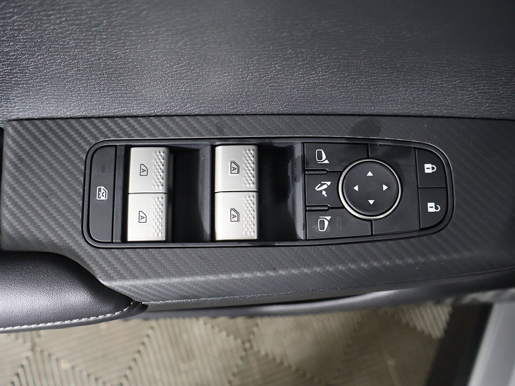 New 2026 Mitsubishi Outlander SE FWD image 38