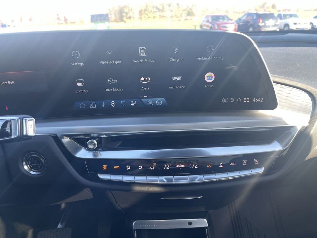 Certified 2024 Cadillac Lyriq Sport w/ LPO, Floor Liner Package image 27