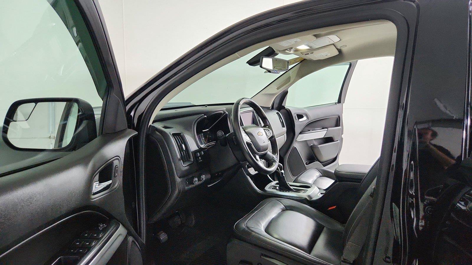 Used 2022 Chevrolet Colorado ZR2 AWD/4WD image 16