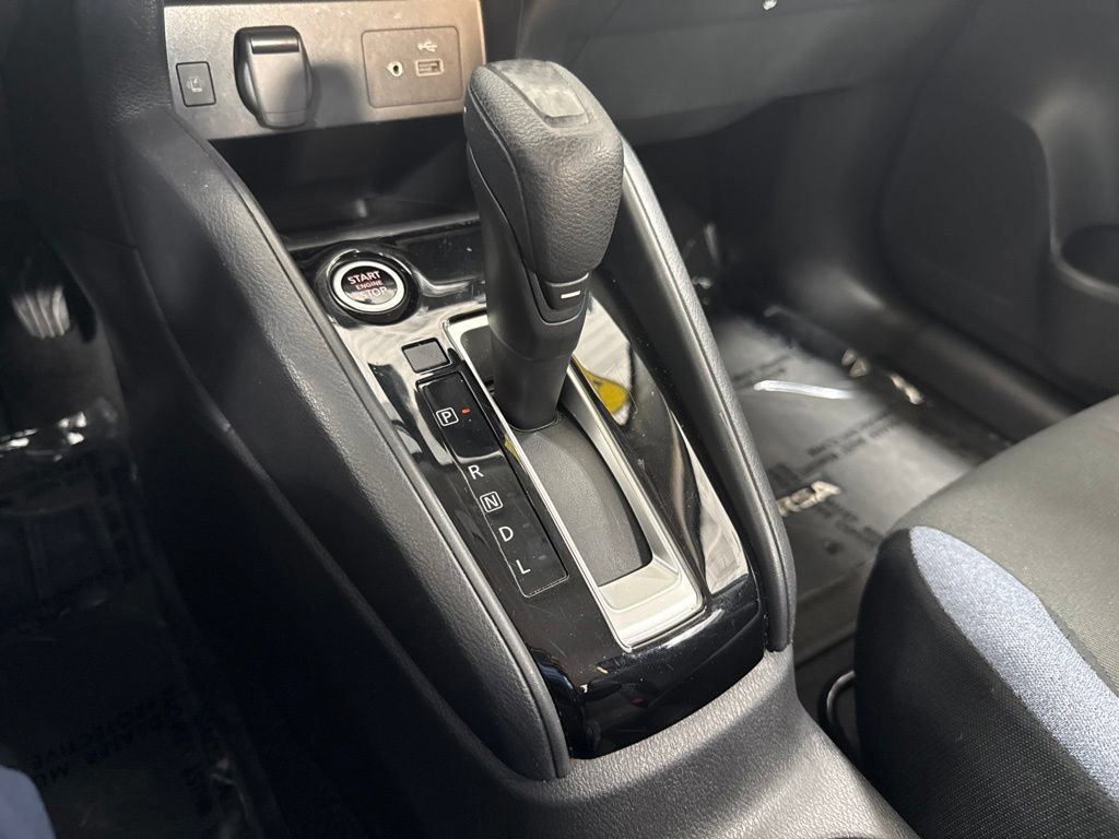 Used 2025 Nissan Versa SV FWD image 24