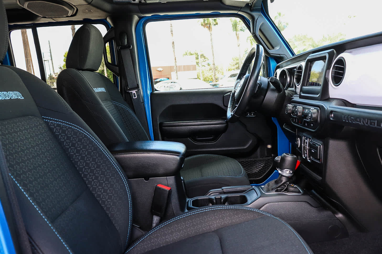 Used 2021 Jeep Wrangler Unlimited Sport AWD/4WD image 28