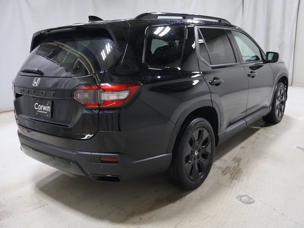 New 2026 Honda Pilot Black Edition image 7