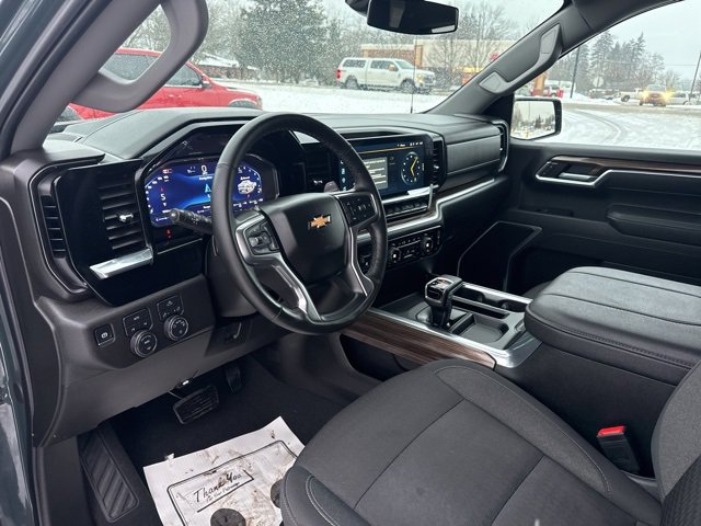 Used 2025 Chevrolet Silverado 1500 LT w/ Protection Package image 15
