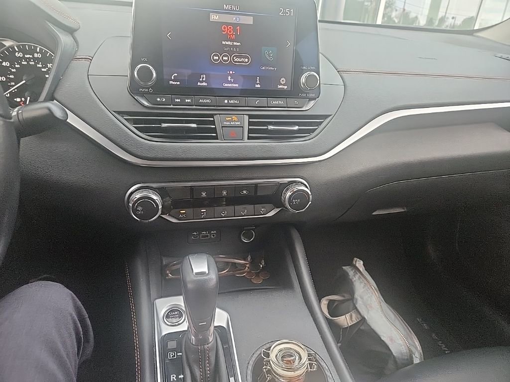 Used 2022 Nissan Altima 2.5 SR image 27