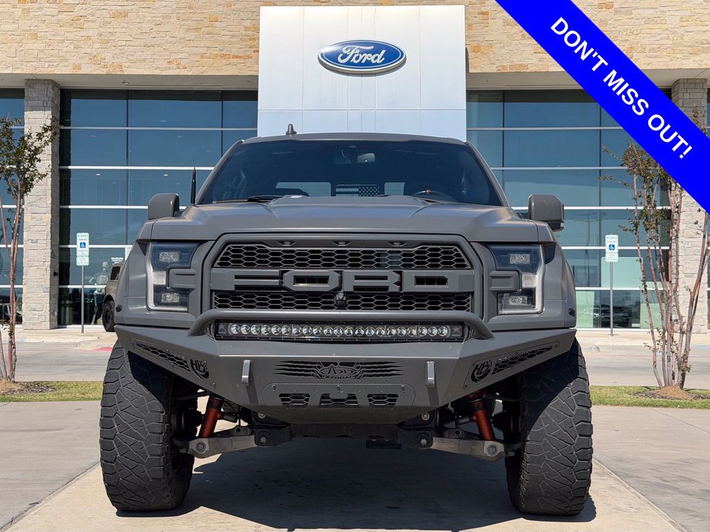 Used 2020 Ford F150 Raptor w/ Equipment Group 802A Luxury AWD/4WD image 2