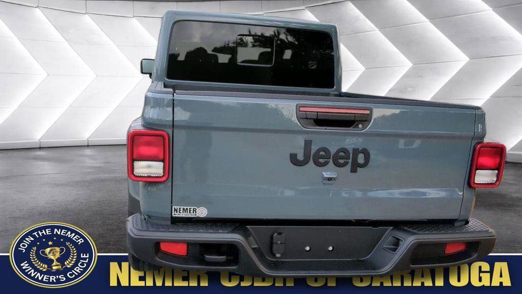New 2026 Jeep Gladiator Sport image 10