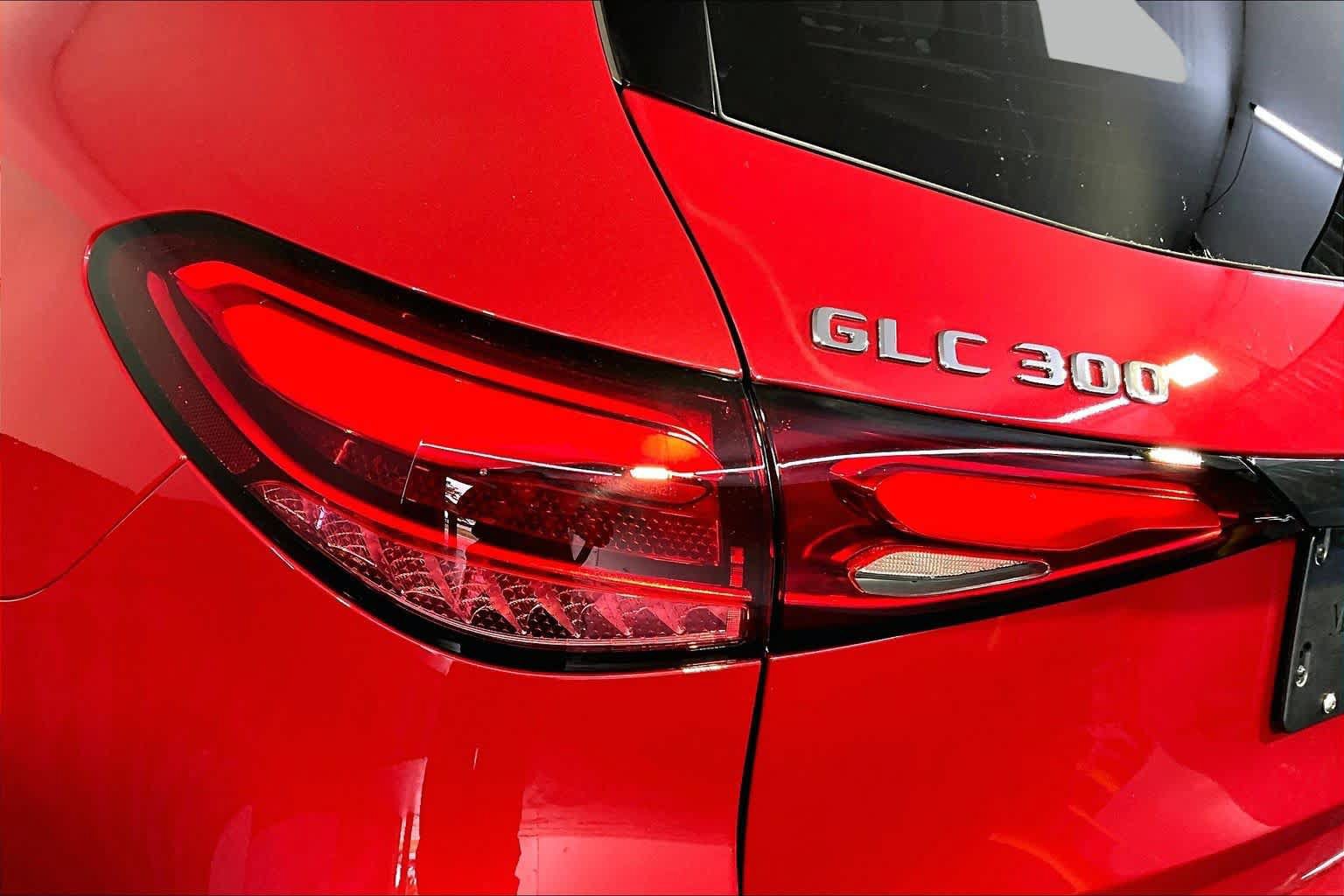 New 2026 Mercedes-Benz GLC 300 4MATIC image 5