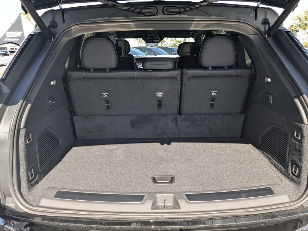 New 2026 Cadillac Escalade IQ Luxury 1 image 11