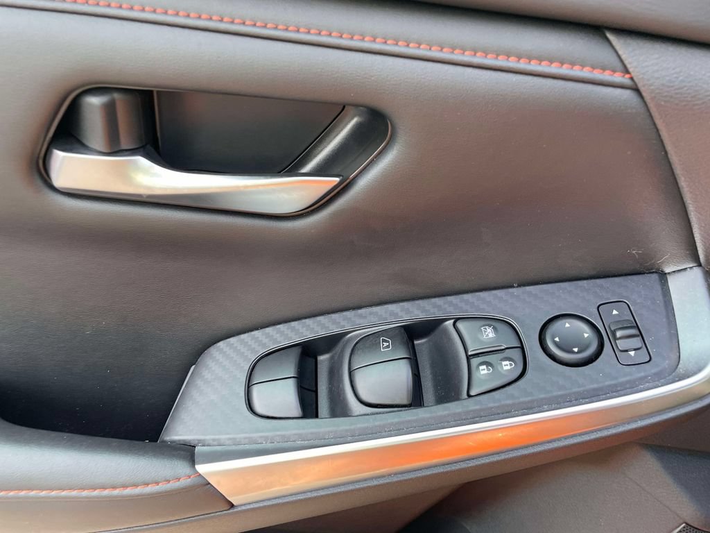 Used 2024 Nissan Sentra SR FWD image 19