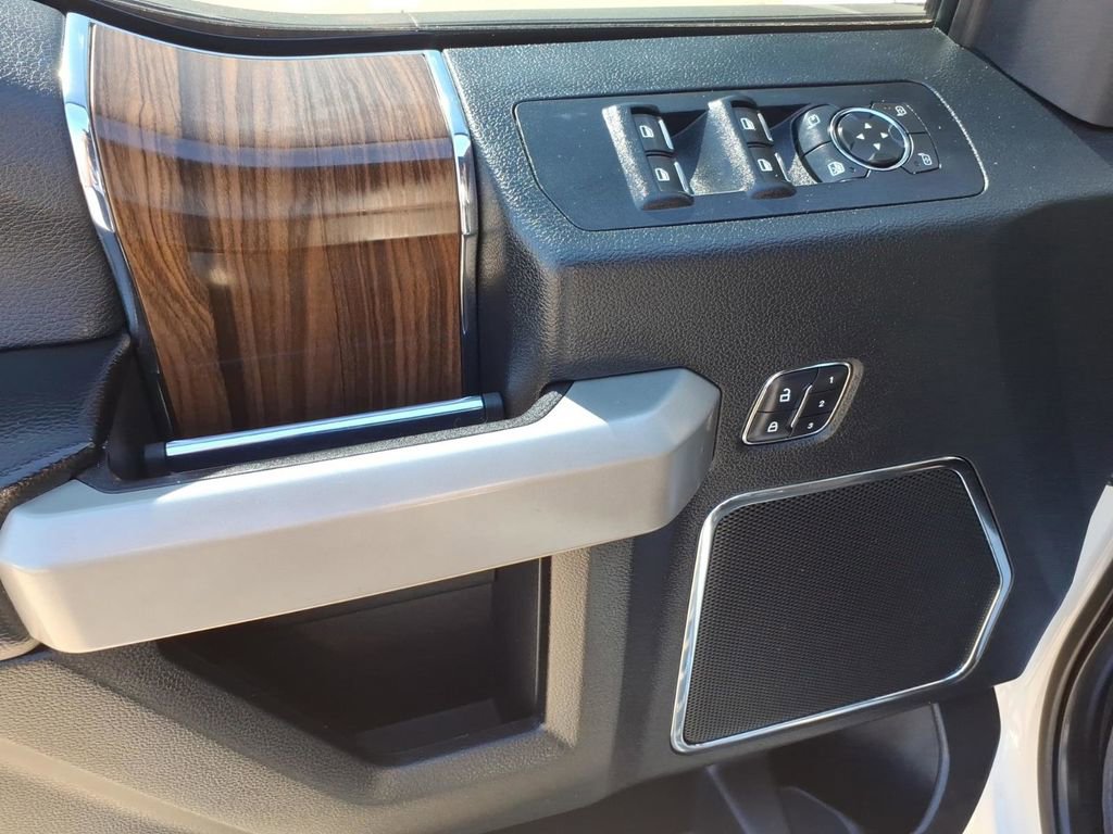 Used 2017 Ford F150 Lariat AWD/4WD image 12