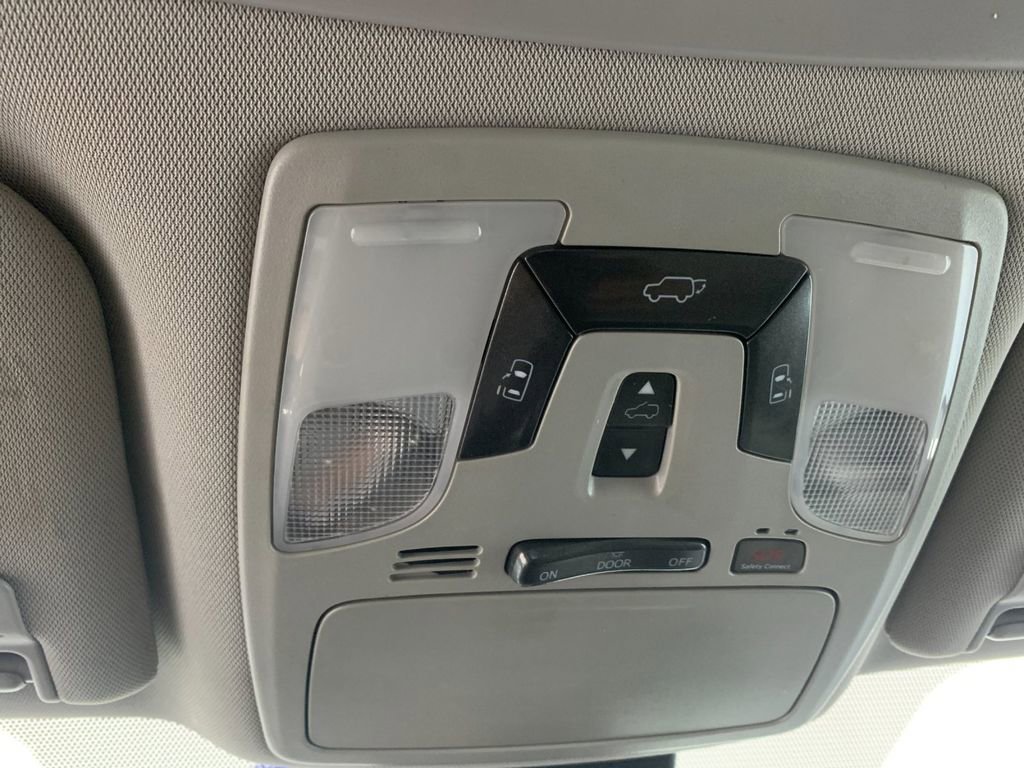 Used 2018 Toyota Sienna XLE Premium image 29