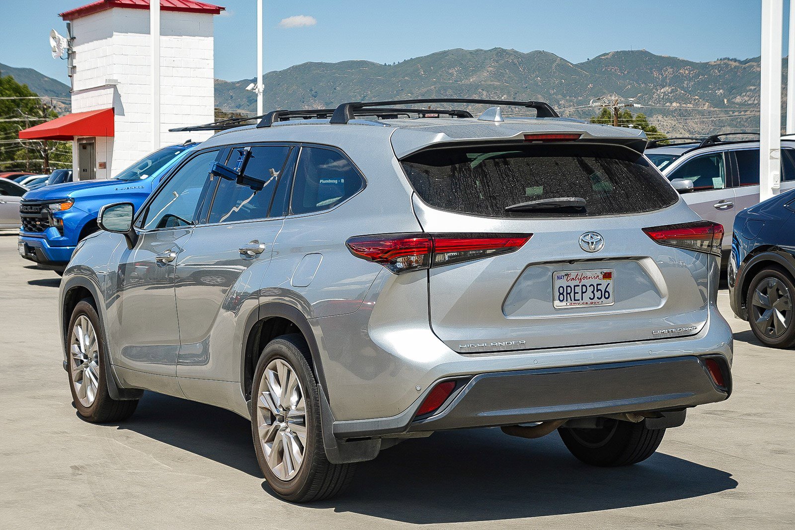 Certified 2020 Toyota Highlander Limited AWD/4WD image 5