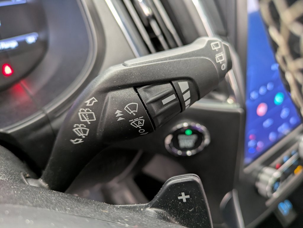 Used 2022 Ford Edge ST w/ Equipment Group 401A image 18