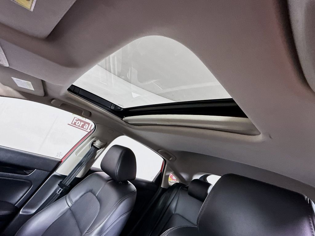 Used 2022 Honda Civic EX-L image 10