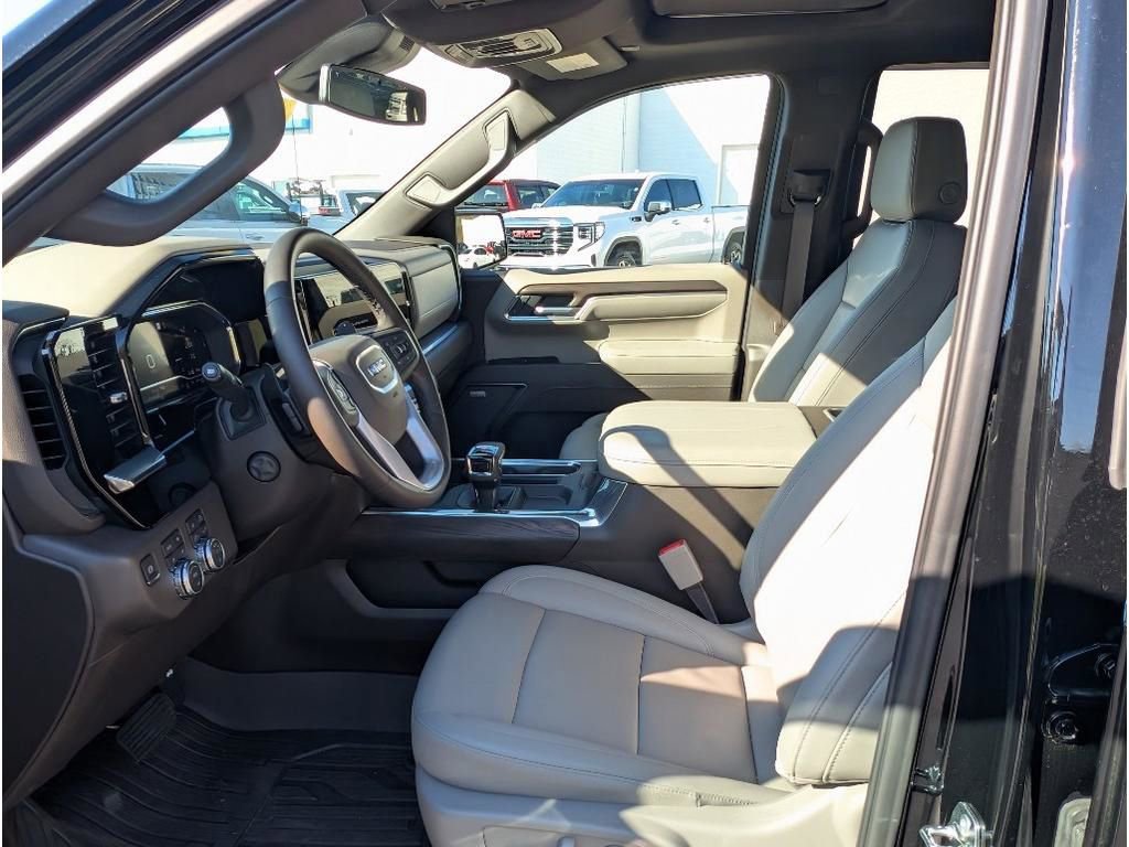 Used 2025 GMC Sierra 1500 SLT w/ SLT Premium Package image 14
