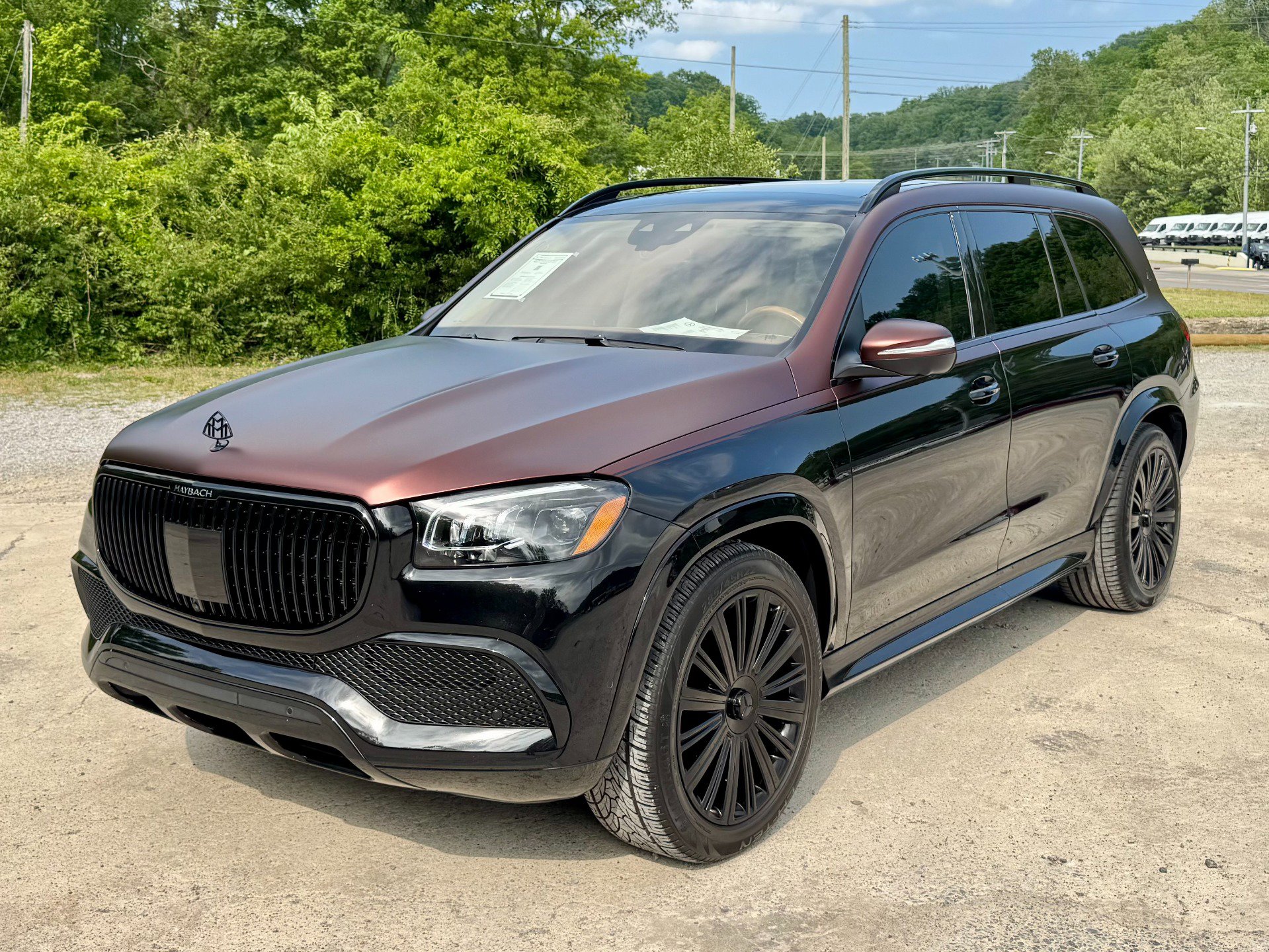 Used 2023 Mercedes-Benz Maybach GLS 600 4MATIC image 2