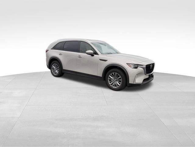 Used 2024 MAZDA CX-90 3.3 Turbo w/ Preferred Plus AWD/4WD image 4