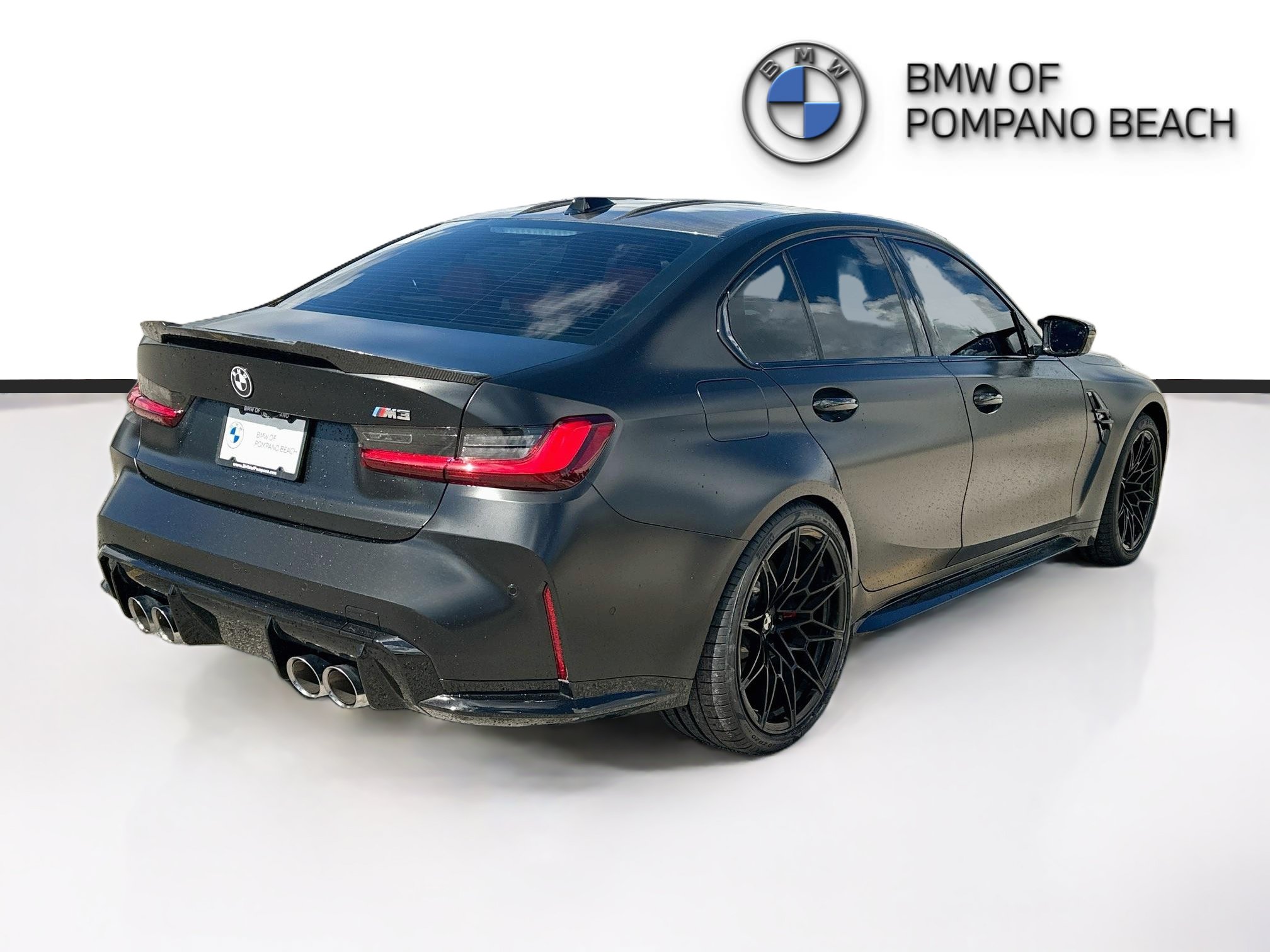 Used 2025 BMW M3 w/ Executive Package RWD image 7