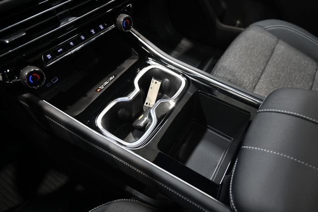 New 2026 Chevrolet Traverse LT w/ Sun and Wheel Package image 19