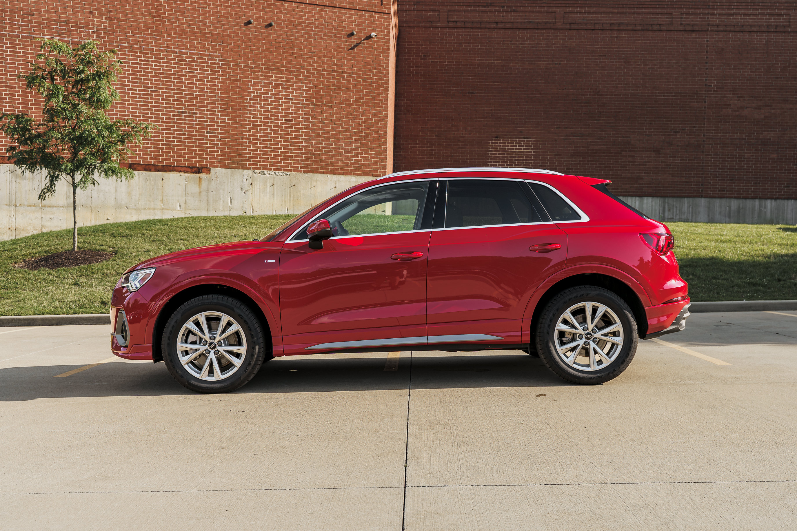 Certified 2024 Audi Q3 2.0T Premium AWD/4WD image 6