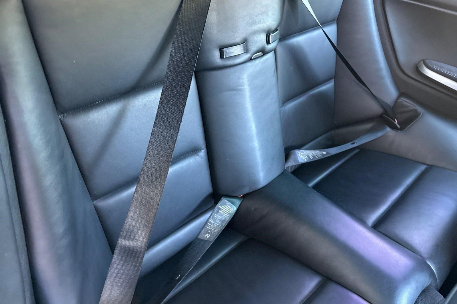 Used 2004 BMW M3 Convertible image 28