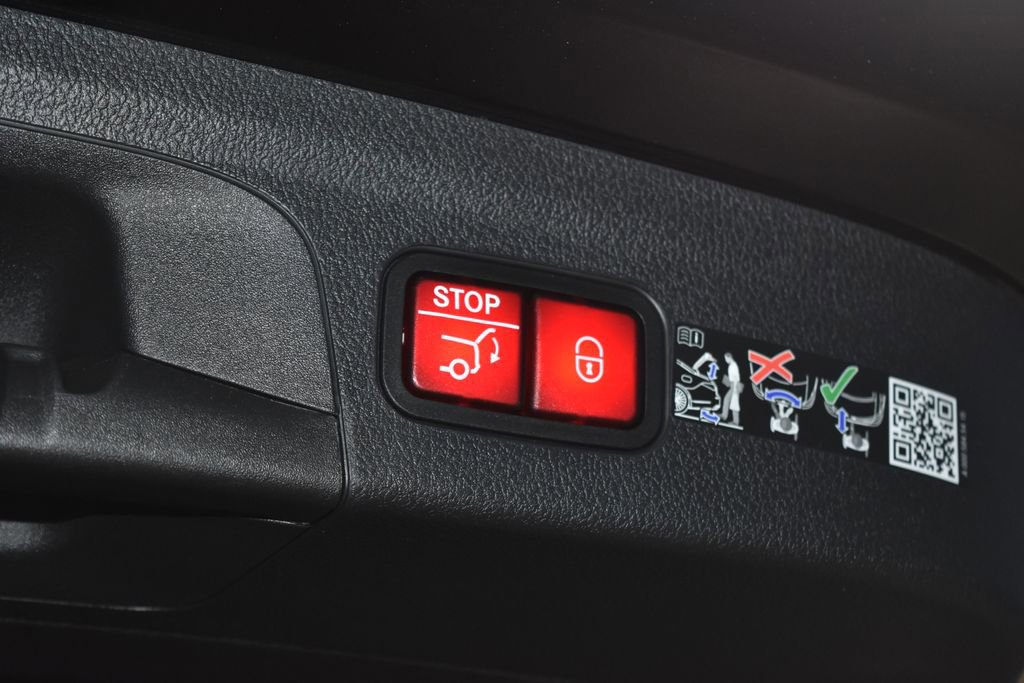 Certified 2026 Mercedes-Benz GLE 450 4MATIC image 28