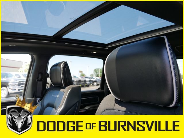 Used 2025 RAM 1500 Laramie AWD/4WD image 19