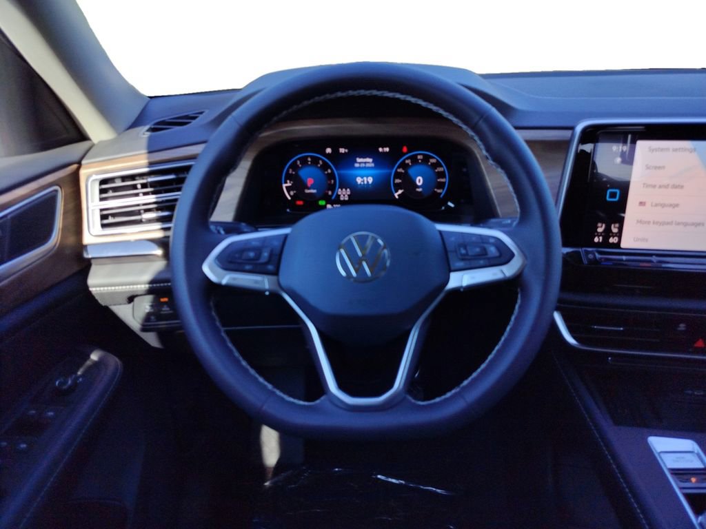 New 2026 Volkswagen Atlas SE image 12
