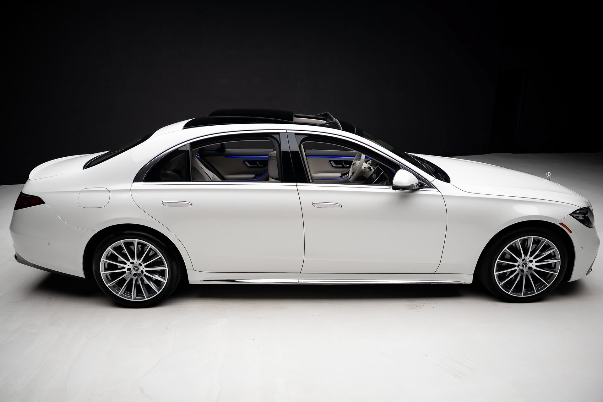 Used 2023 Mercedes-Benz S 580 4MATIC Sedan image 35