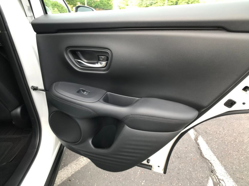Certified 2023 Honda HR-V LX image 26