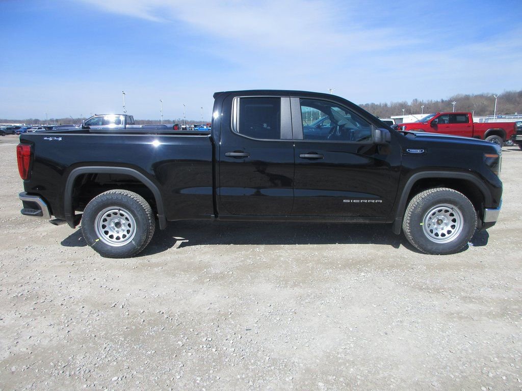 New 2026 GMC Sierra 1500 Pro w/ Pro Value Package image 3