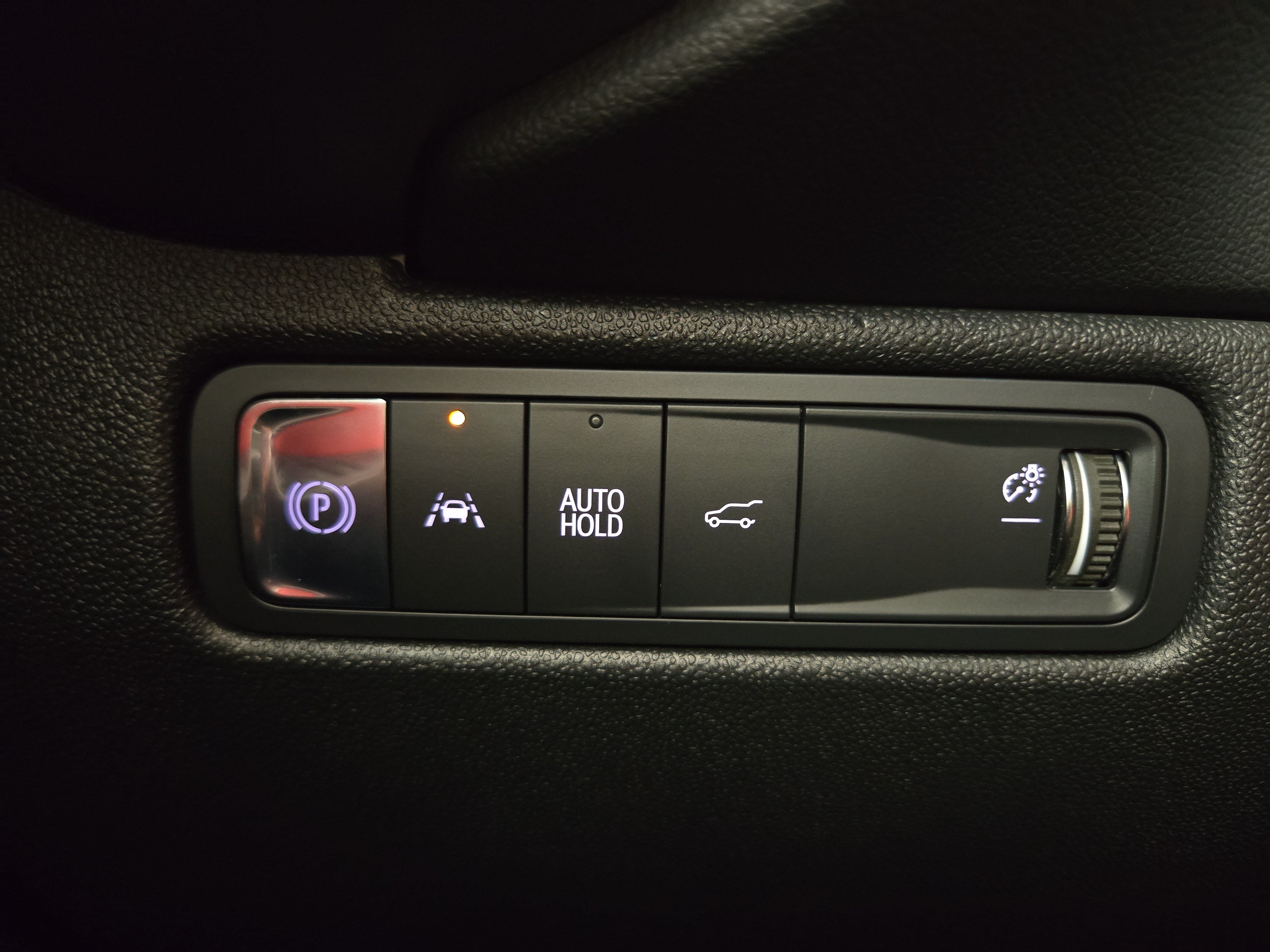 Used 2024 Chevrolet Equinox EV RS FWD image 28