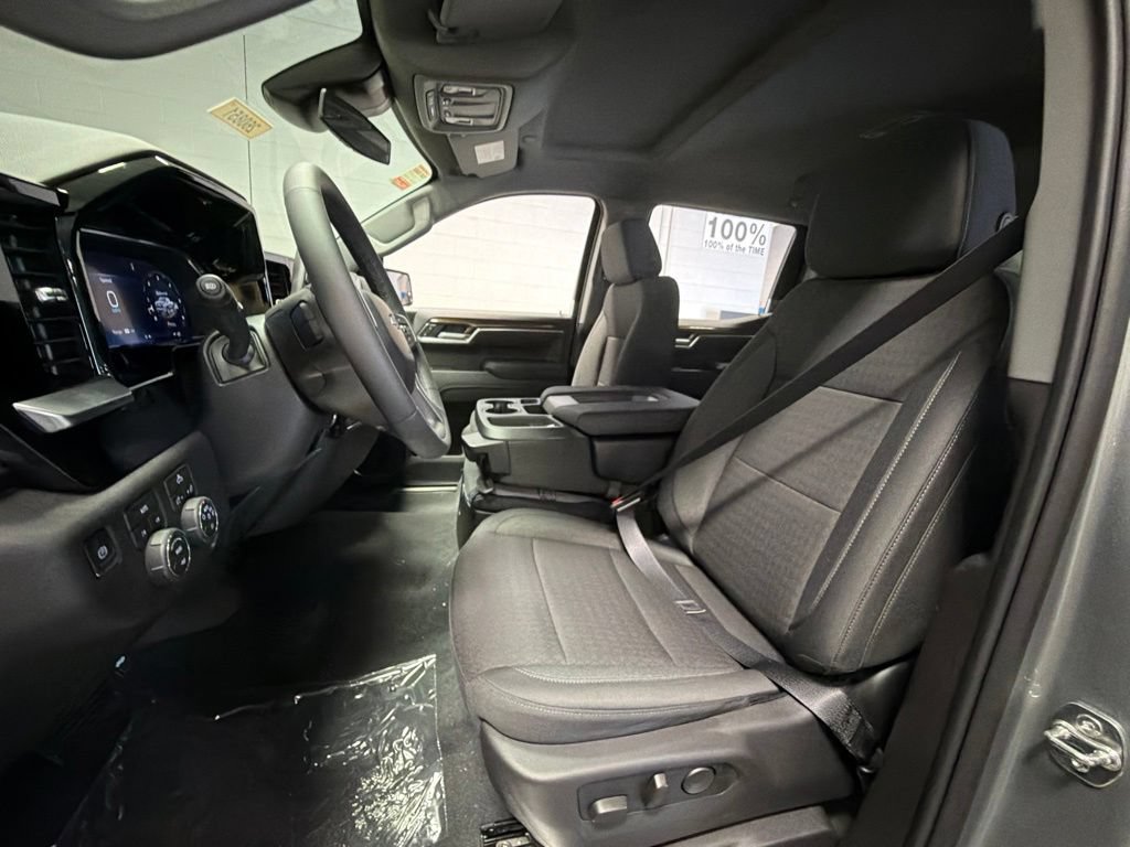 New 2026 Chevrolet Silverado 1500 RST AWD/4WD image 15