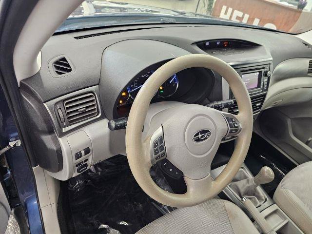 Used 2013 Subaru Forester 2.5X Premium w/ Popular Pkg 1 AWD/4WD image 7