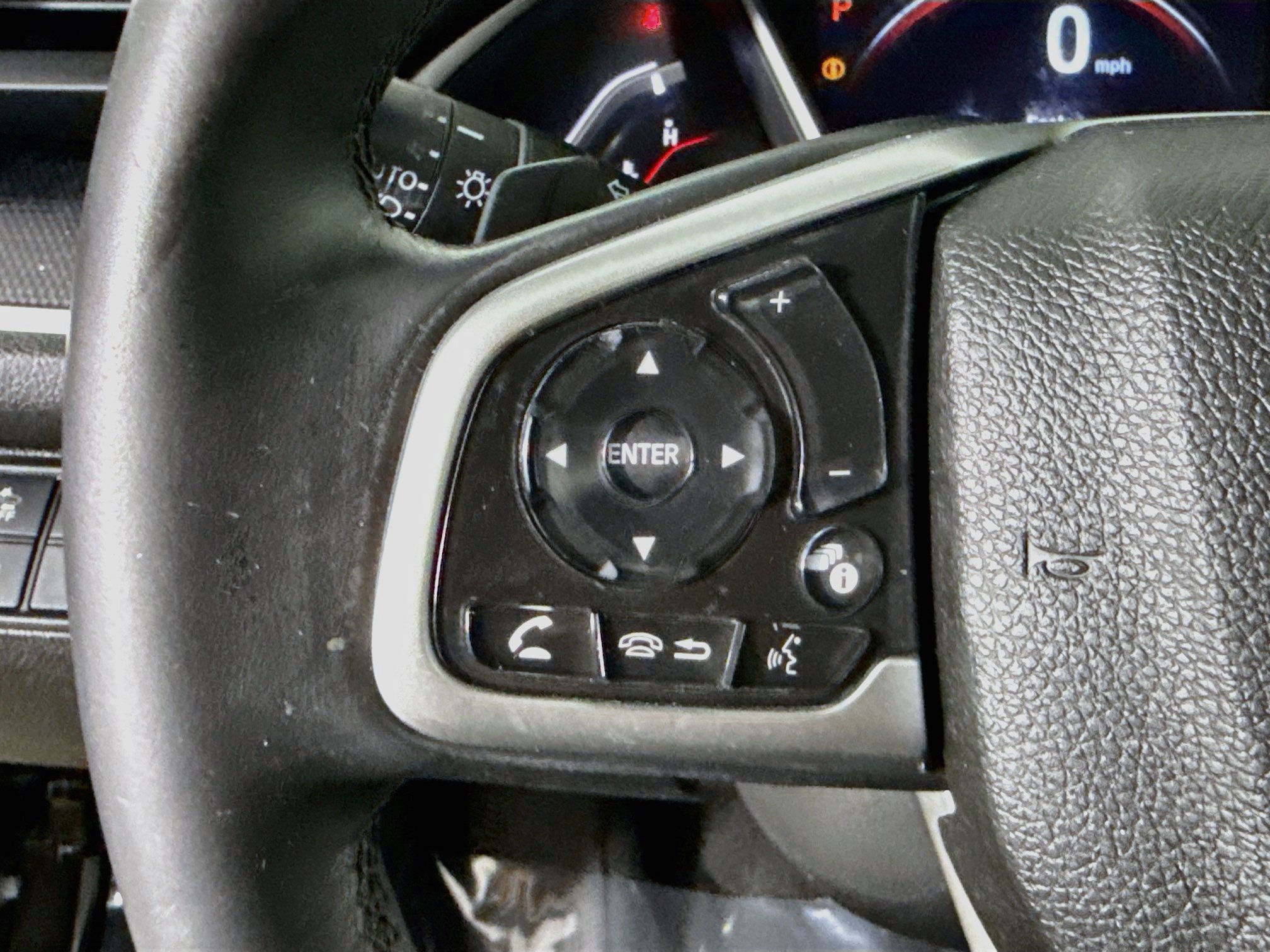 Used 2019 Honda Civic Sport image 14