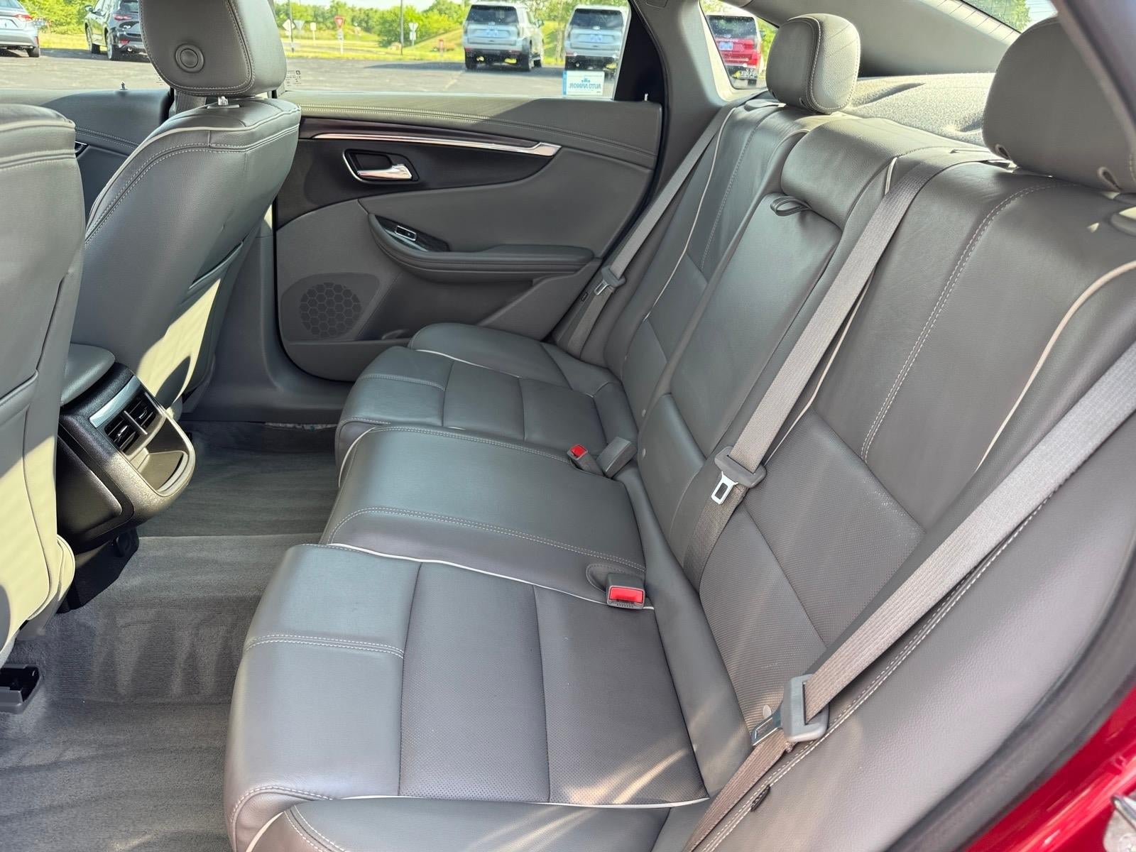 Used 2015 Chevrolet Impala LTZ FWD image 6