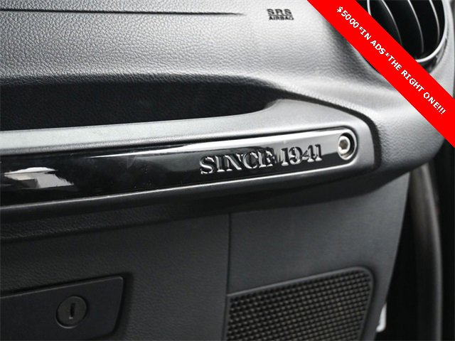 Used 2012 Jeep Wrangler Unlimited Sahara image 21