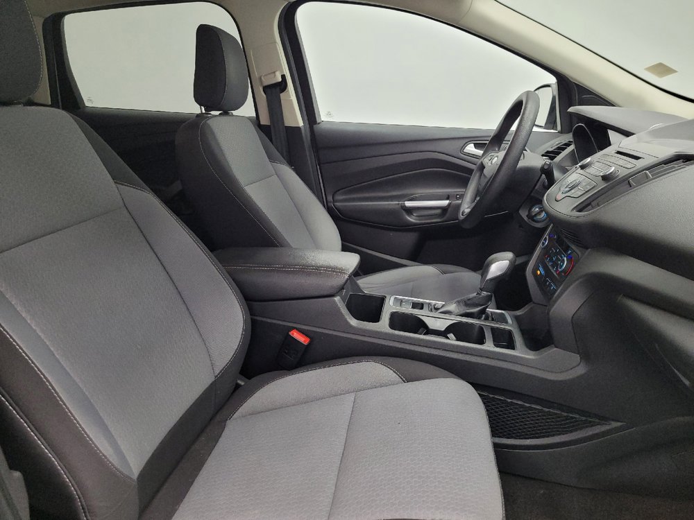 Used 2018 Ford Escape SE image 21