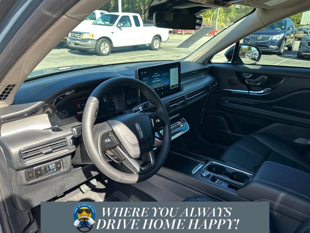 New 2026 Lincoln Corsair Premiere image 9