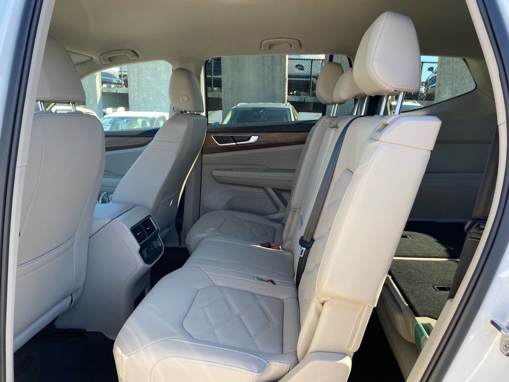New 2026 Volkswagen Atlas SE image 11