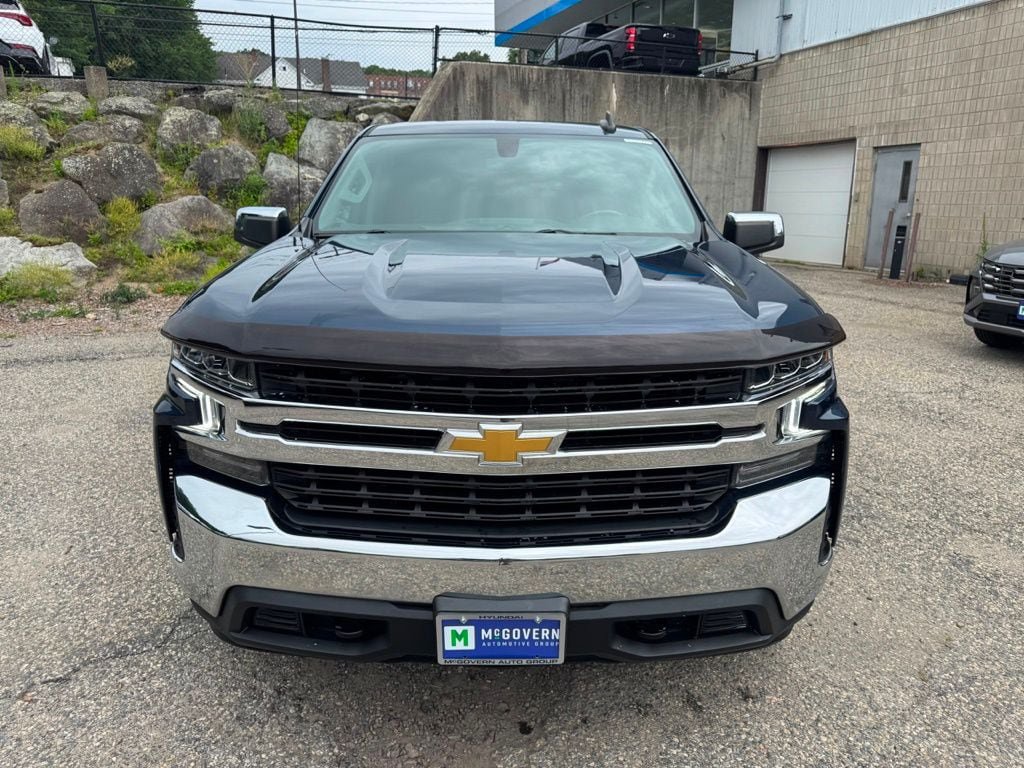 Used 2021 Chevrolet Silverado 1500 LT AWD/4WD image 10