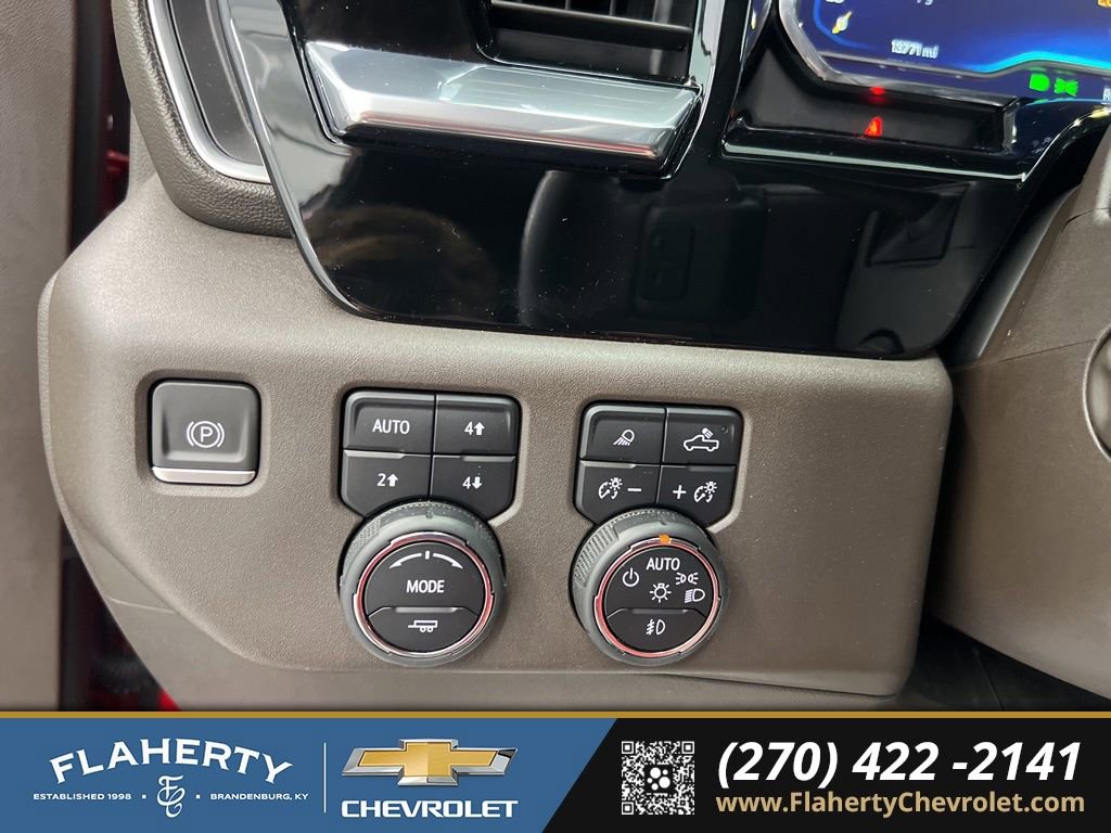 Used 2024 Chevrolet Silverado 1500 LTZ w/ LTZ Premium Package image 24