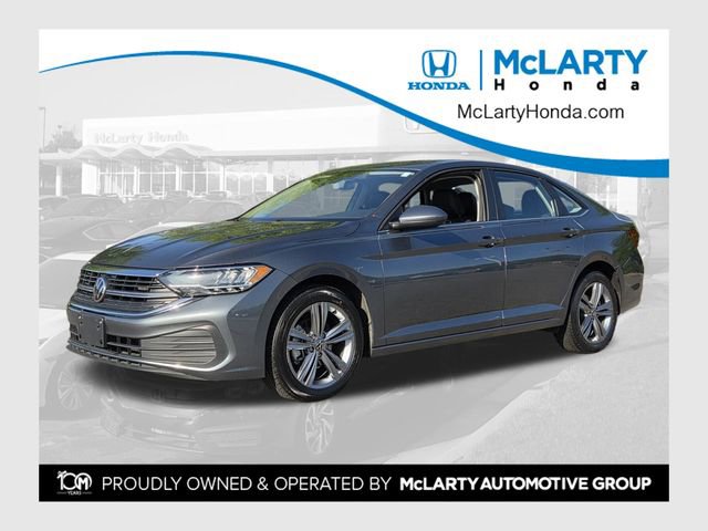 Used 2024 Volkswagen Jetta SE FWD image 1