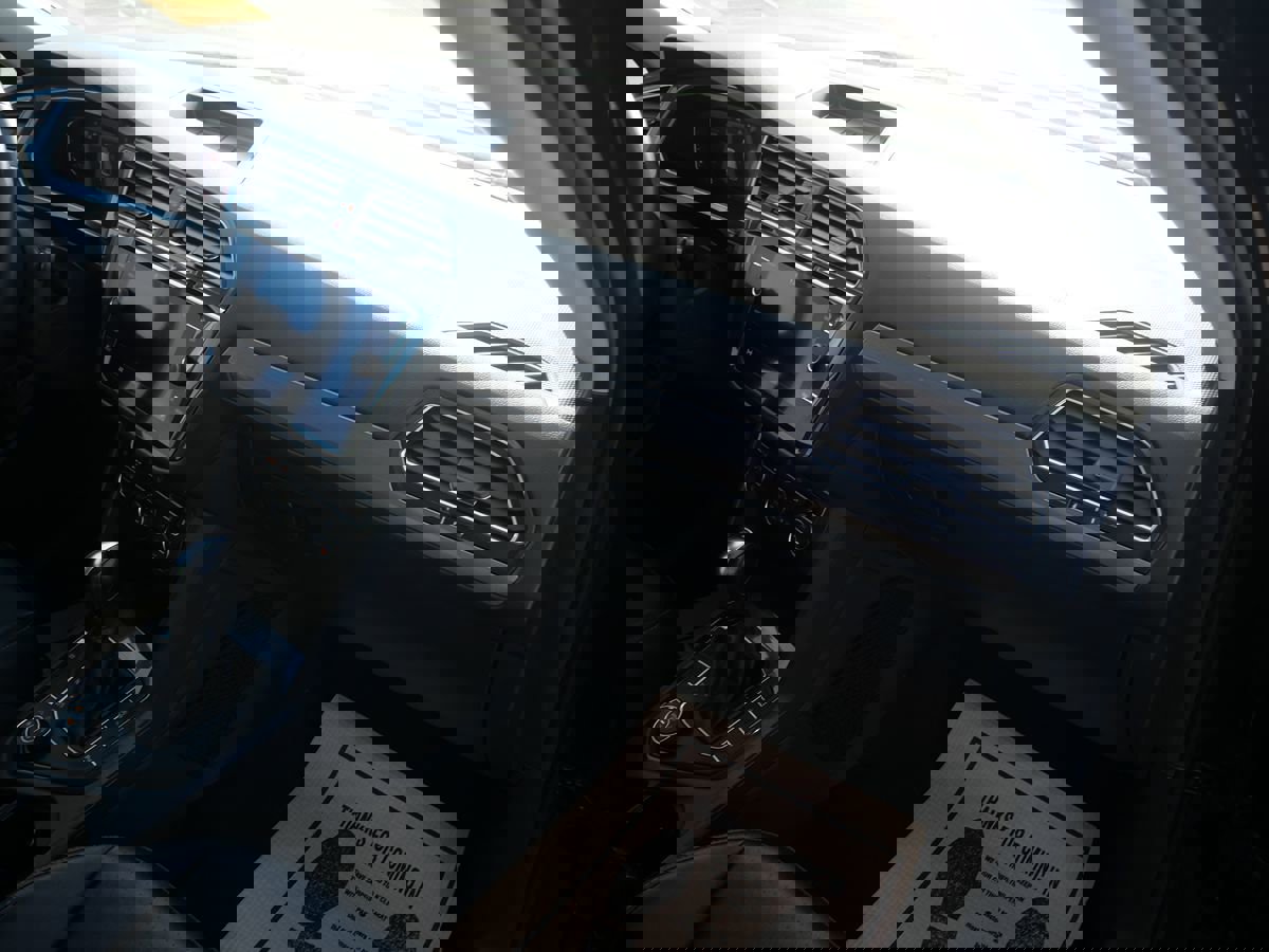 Used 2020 Volkswagen Tiguan SEL image 32