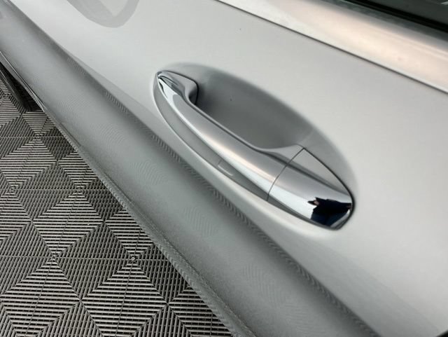 Used 2016 Mercedes-Benz C 300 4MATIC Sedan image 10