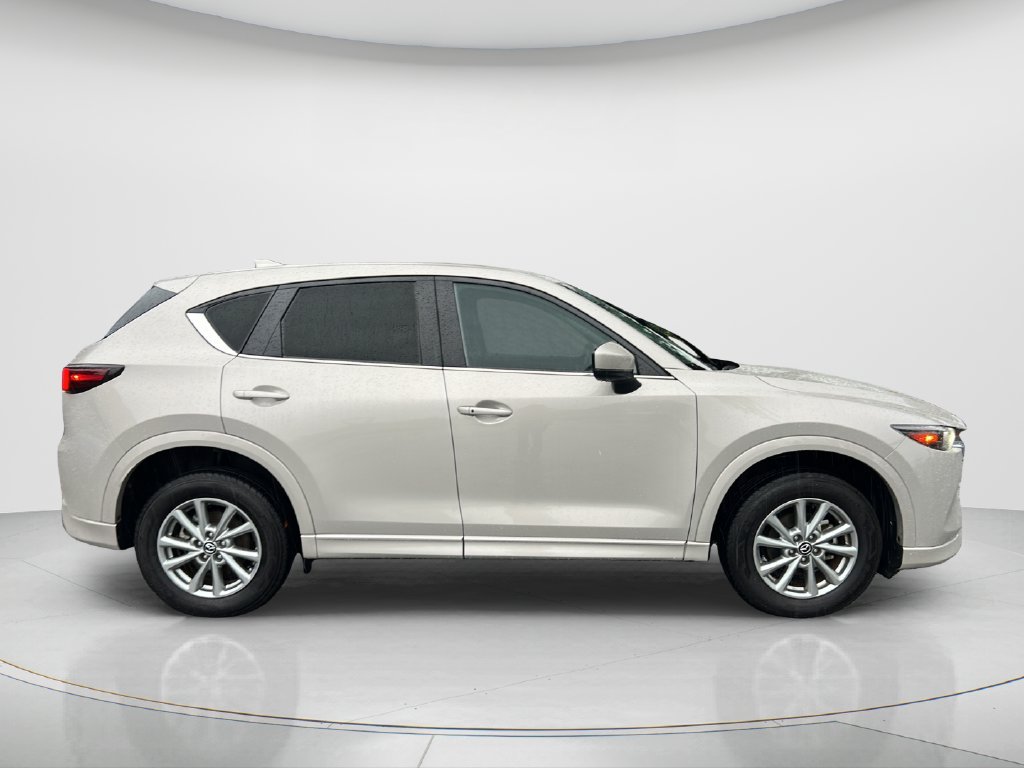 Used 2024 MAZDA CX-5 AWD 2.5 S w/ Select Package image 4