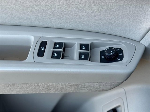 Used 2018 Volkswagen Atlas SE image 23