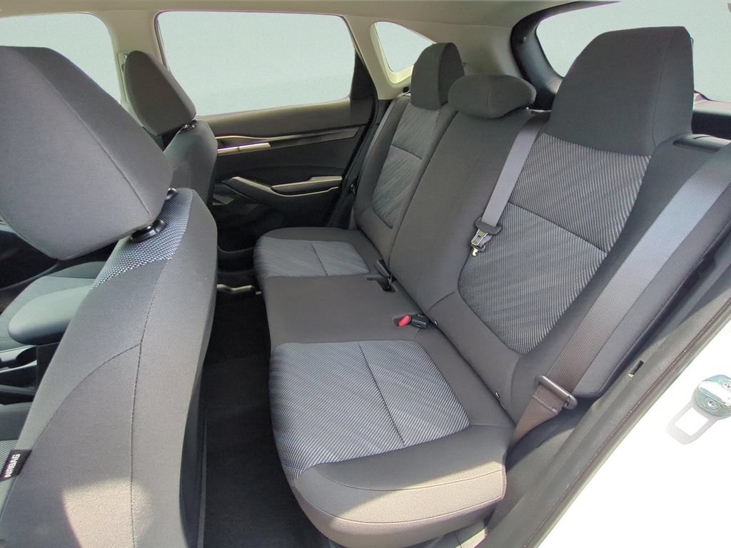 Used 2025 Kia Seltos LX AWD/4WD image 10