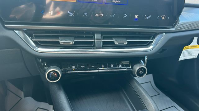 New 2026 Chevrolet Equinox EV LT w/ Comfort Package AWD/4WD image 26
